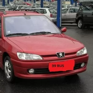 Продам автомобиль   Пежо-306  универсал красный 