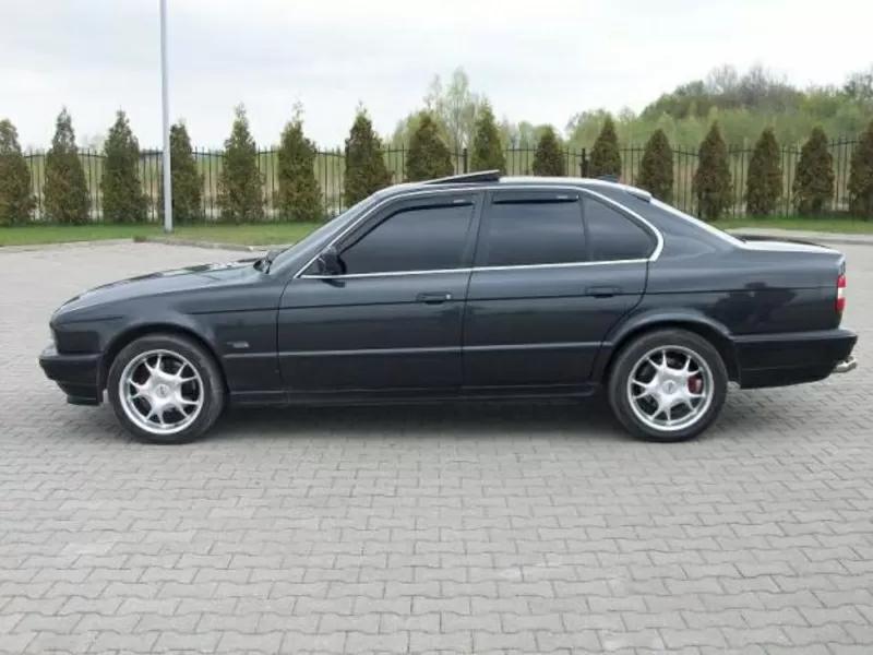 BMW 520i продаю